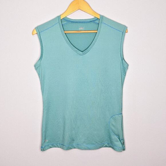 ALO Yoga Tops - Alo Yoga Cool Fit Sleeveless V-Neck Athletic Tank